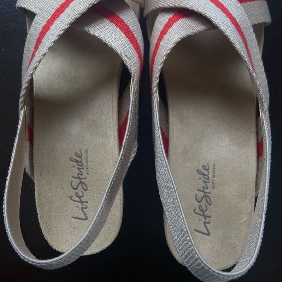 LIFE STRIDE Dream Big Stretch Gore Wedge Sandal Blush Red Size 9.5 - Picture 5 of 11
